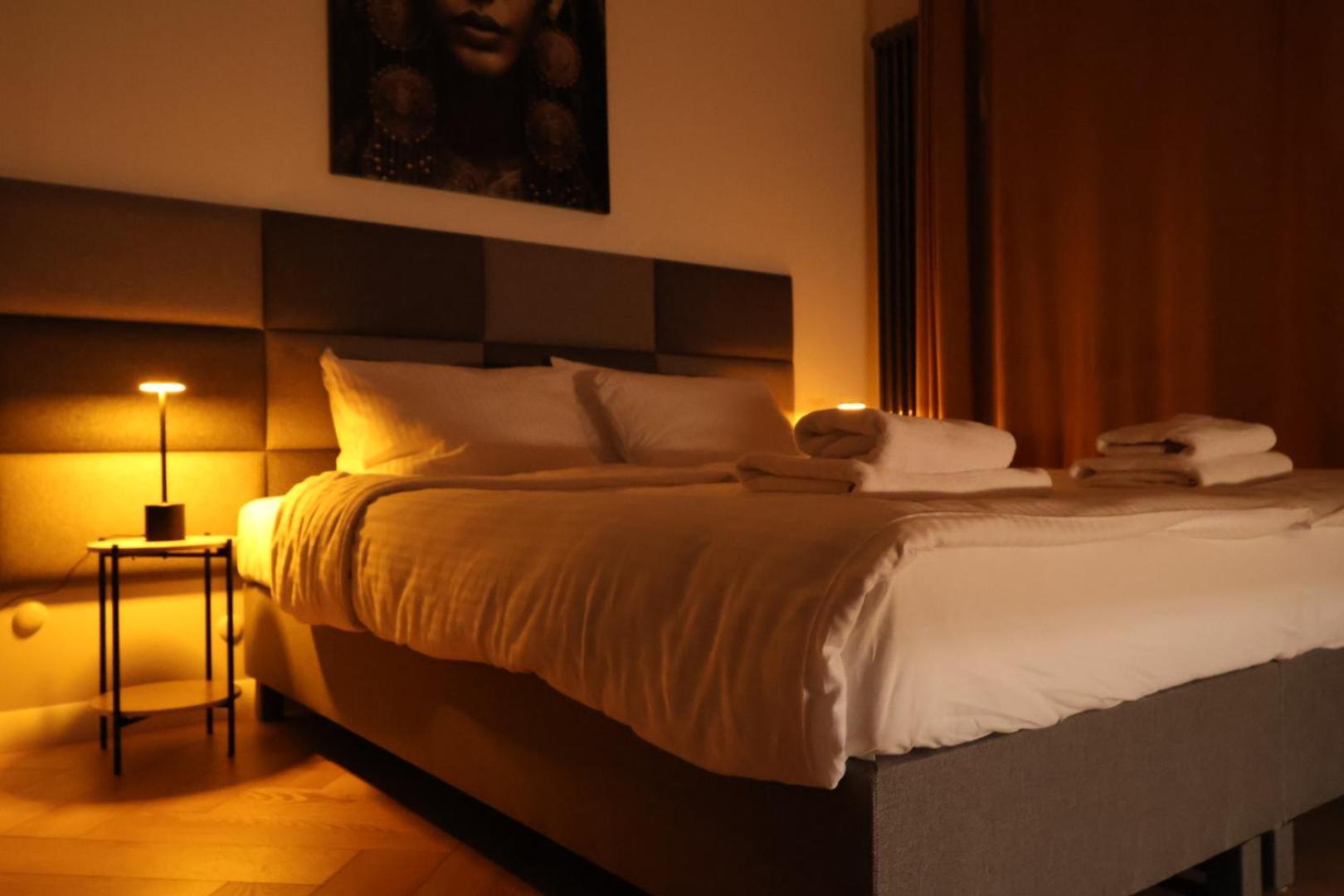 Premium Studio Klobucka Airport Warschau Buitenkant foto