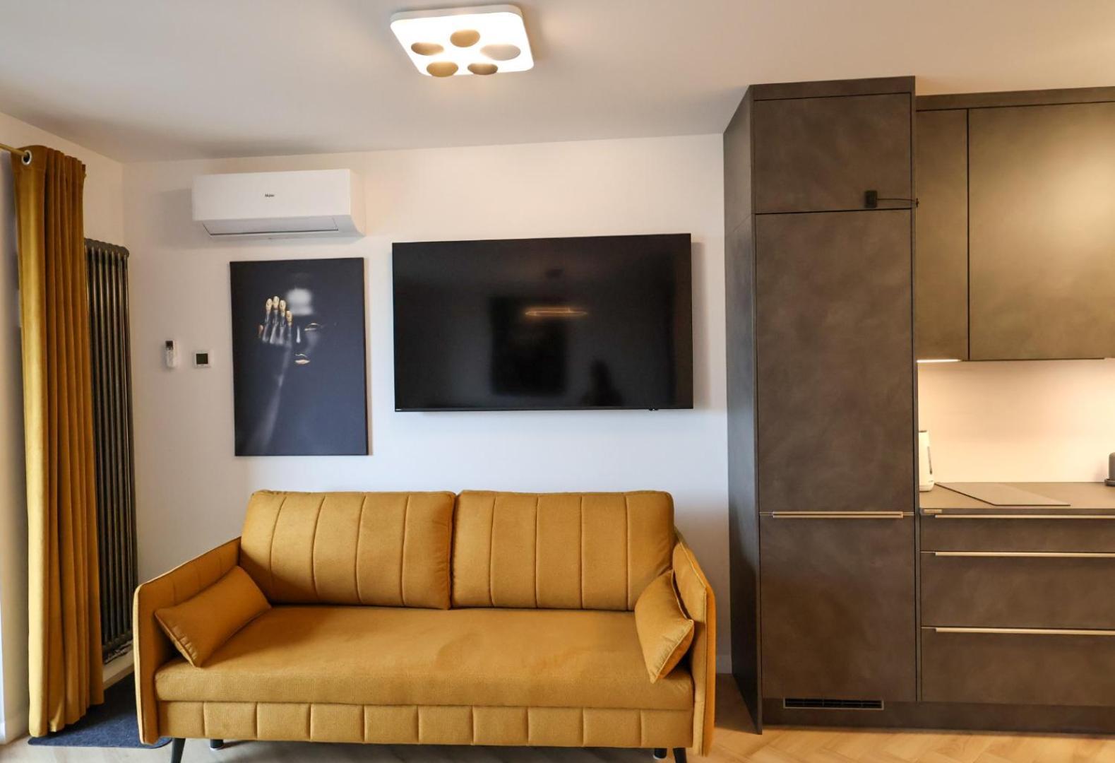 Premium Studio Klobucka Airport Warschau Buitenkant foto