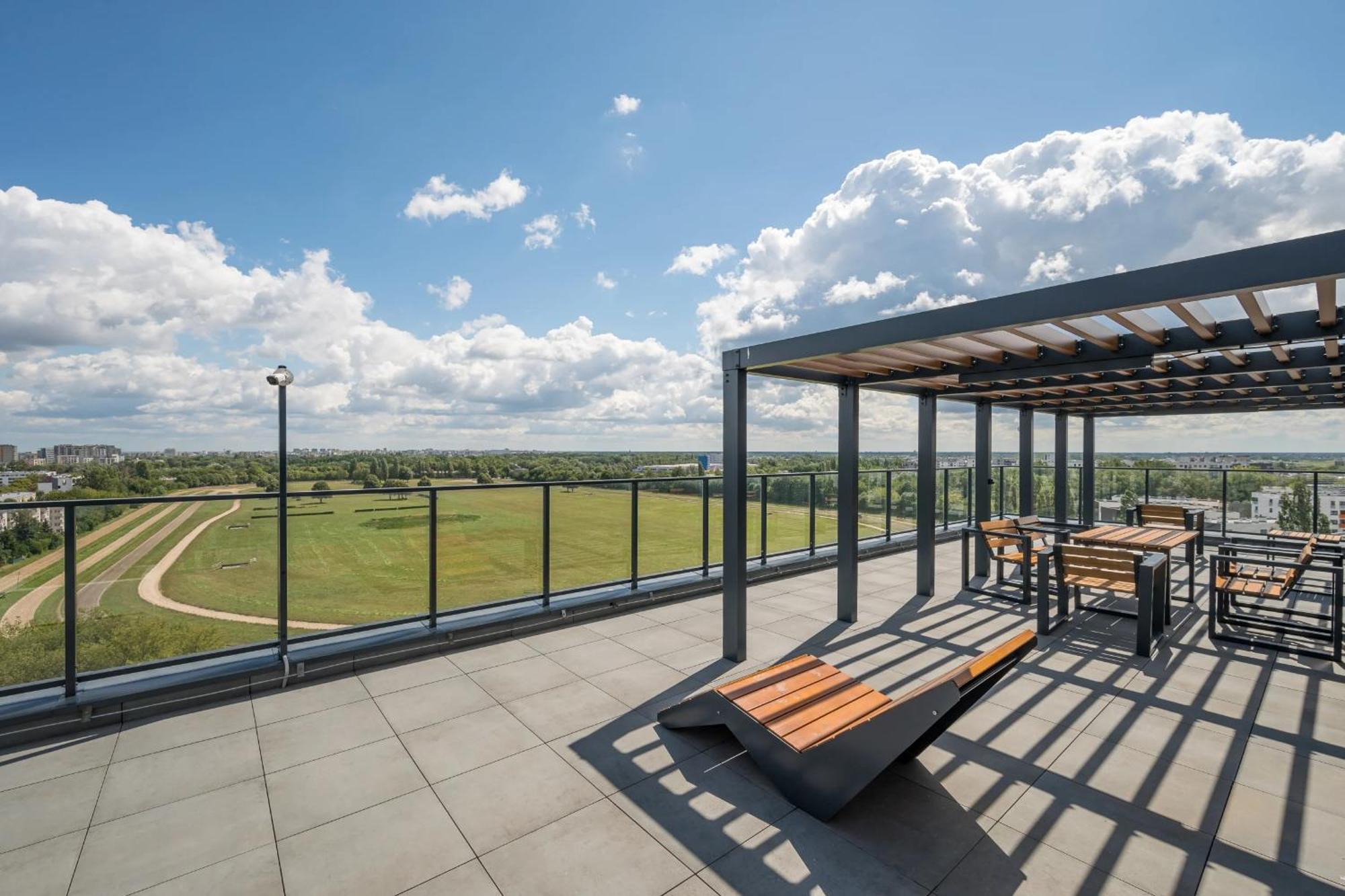 Premium Studio Klobucka Airport Warschau Buitenkant foto